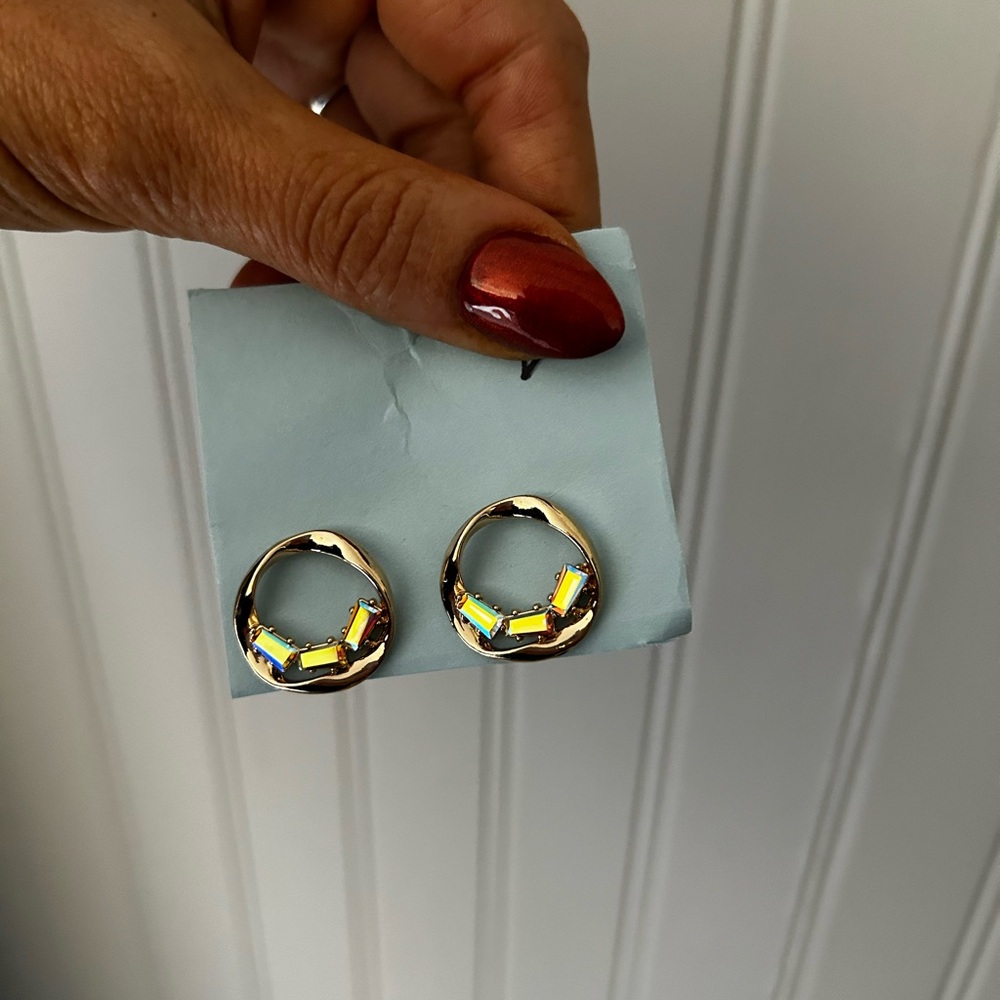 Elegant Gold Tone Iridescent Statement Earrings